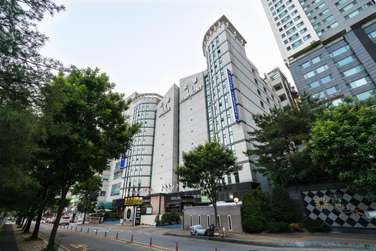 סוואן Symphony Hotel מראה חיצוני תמונה