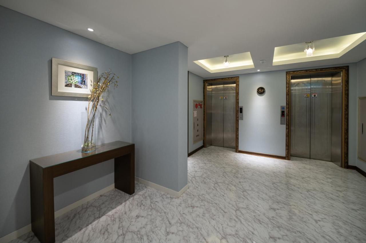 סוואן Symphony Hotel מראה חיצוני תמונה