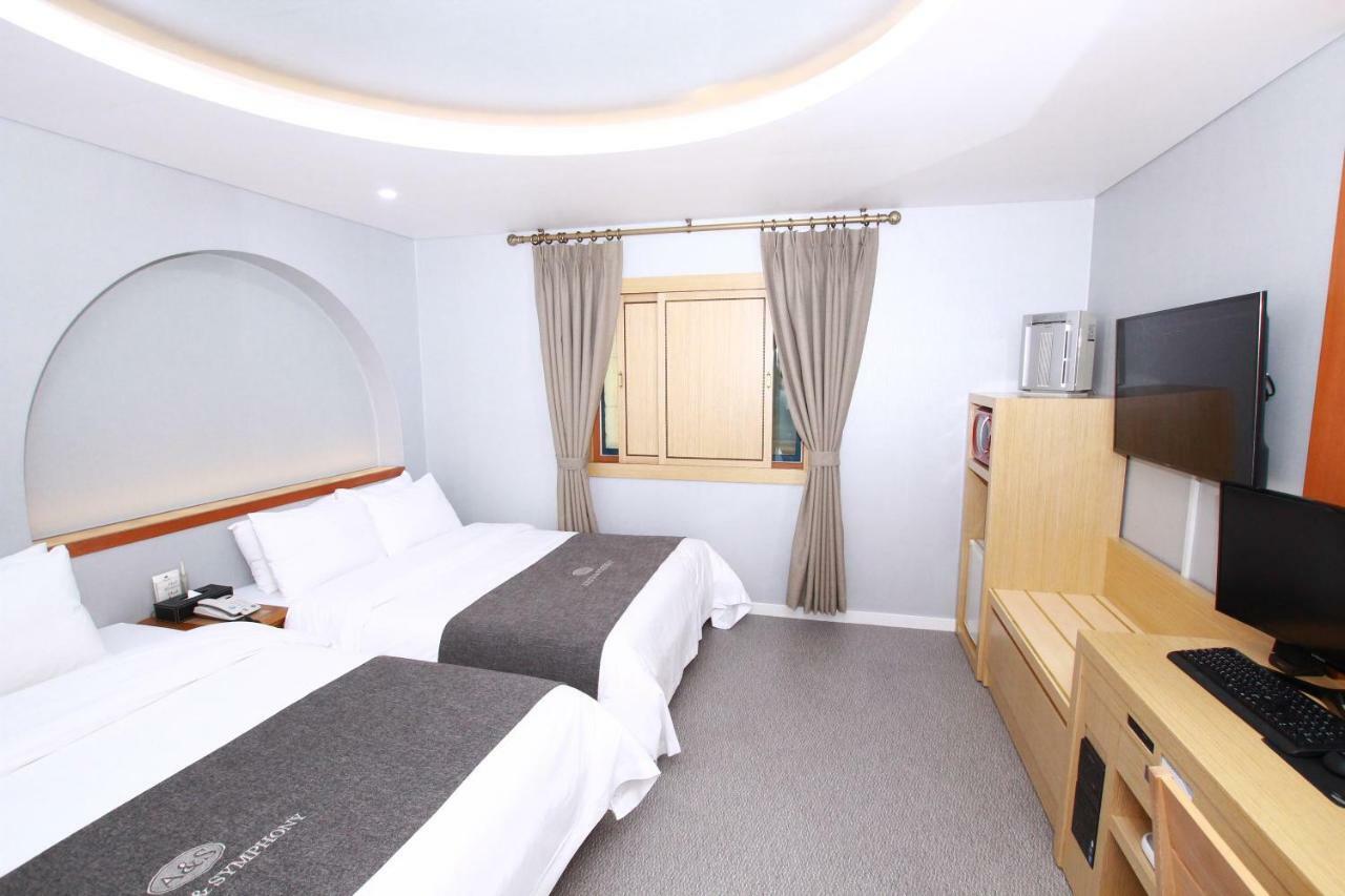 סוואן Symphony Hotel מראה חיצוני תמונה